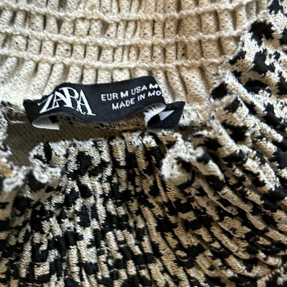 Zara Leopard Print High Neck Bliuse Women’s Size Medium - Picture 6 of 8